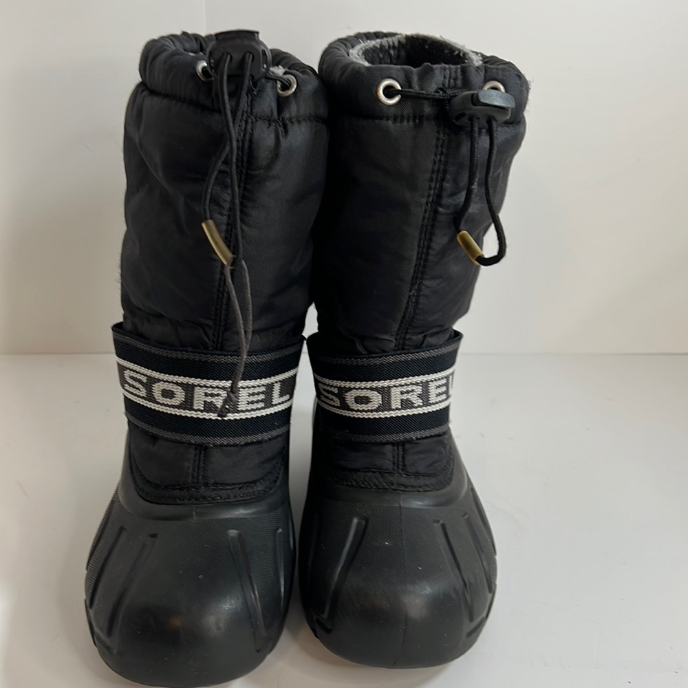 Children’s Sorel waterproof snow boots SZ 1 lining inserts adjustable at calf